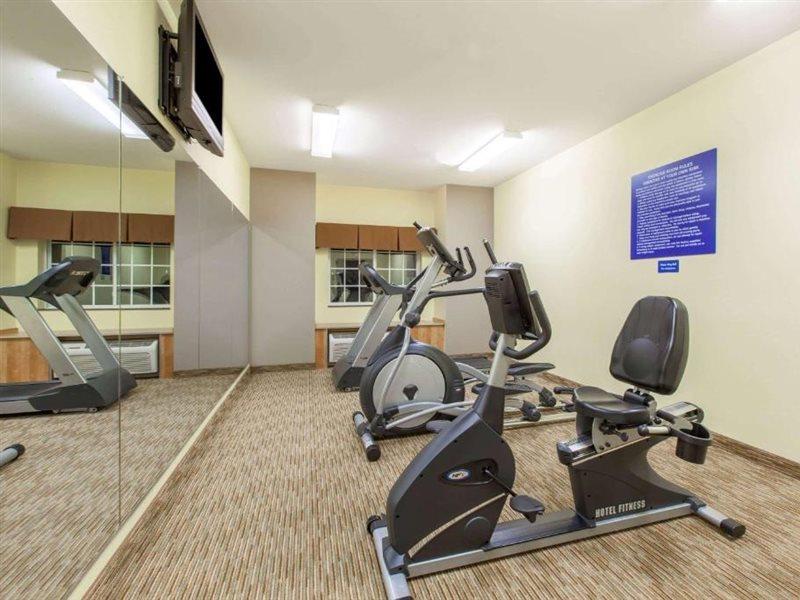 Microtel Inn & Suites By Wyndham Johnstown Extérieur photo