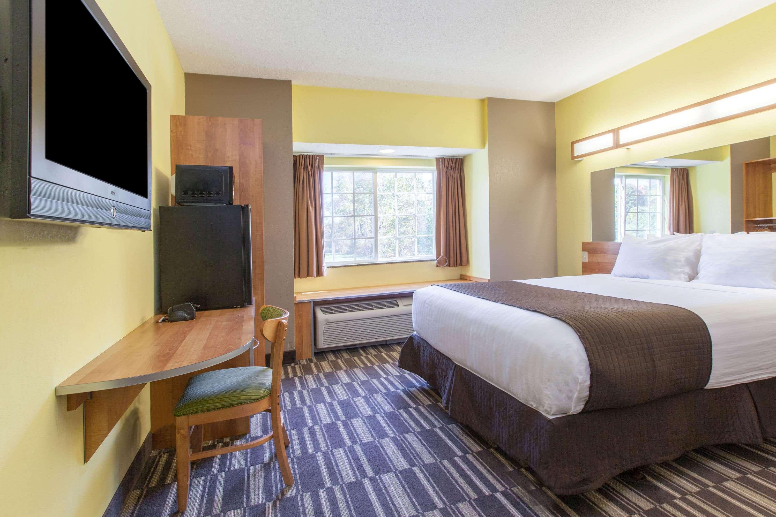 Microtel Inn & Suites By Wyndham Johnstown Extérieur photo