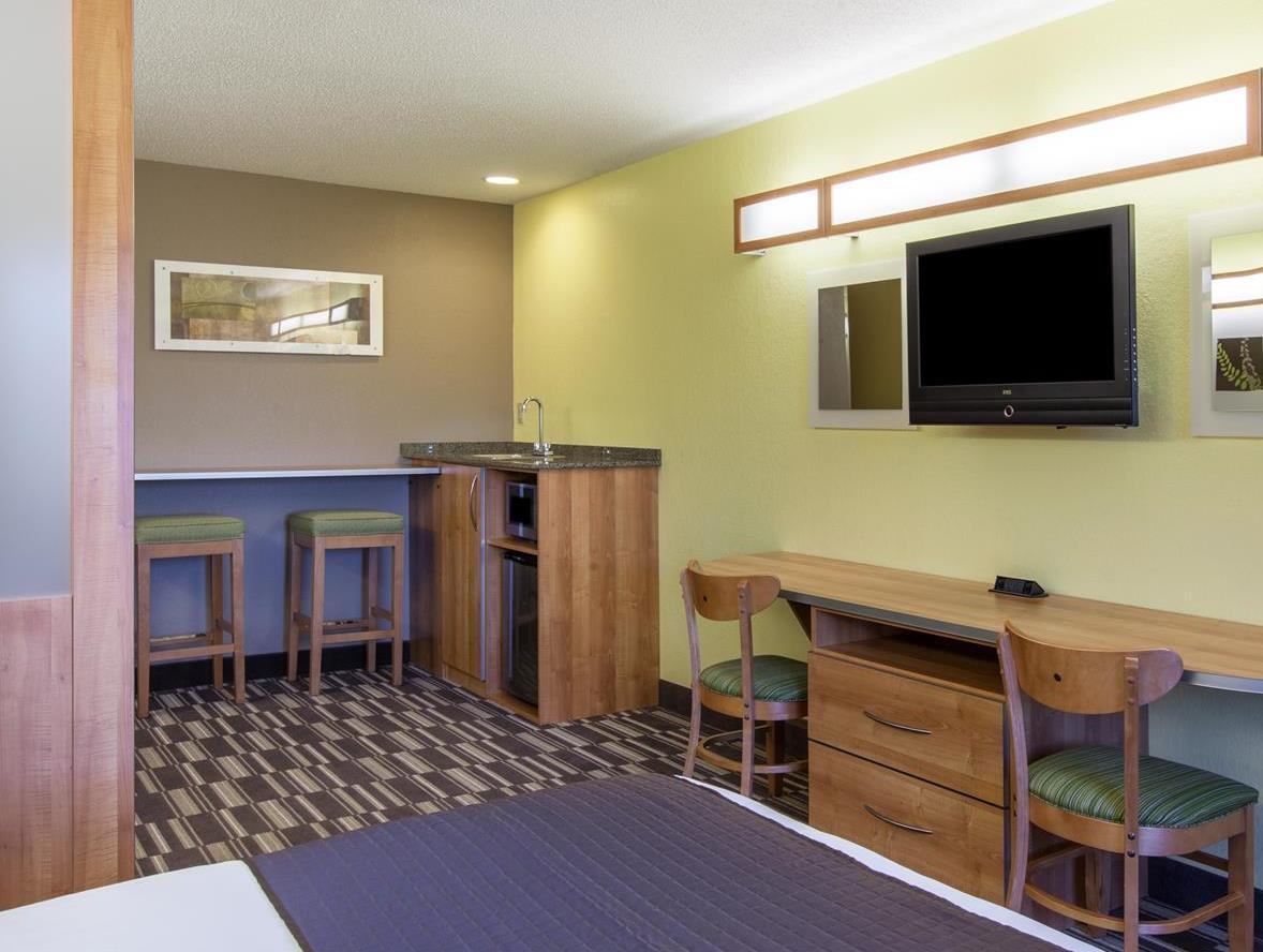 Microtel Inn & Suites By Wyndham Johnstown Extérieur photo